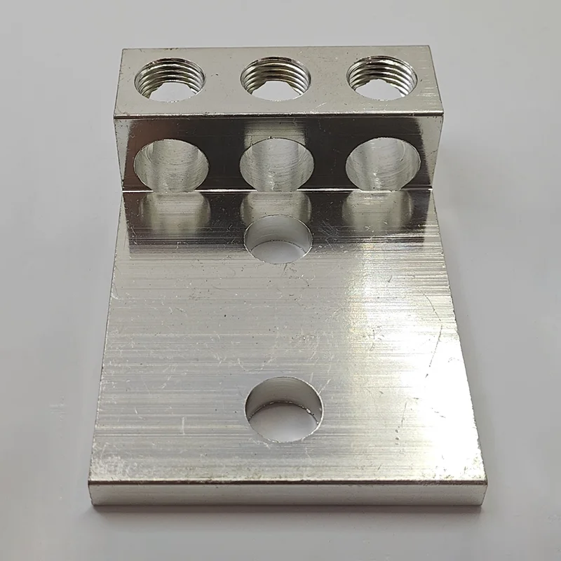 600 Mcm 2 Triple Wire Lugs With Multi Mounting Holes